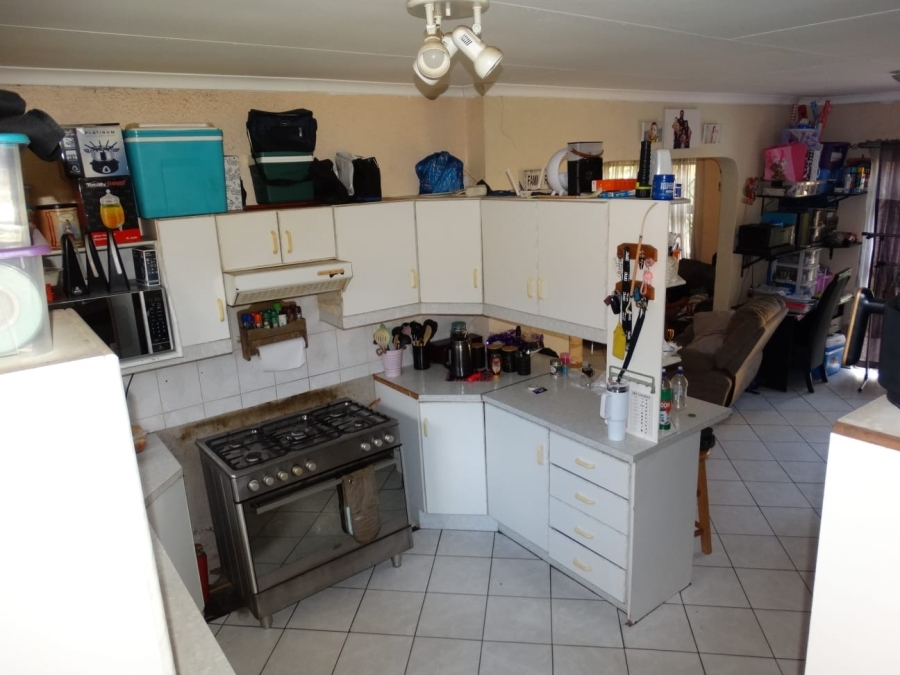 3 Bedroom Property for Sale in Geelhoutpark North West